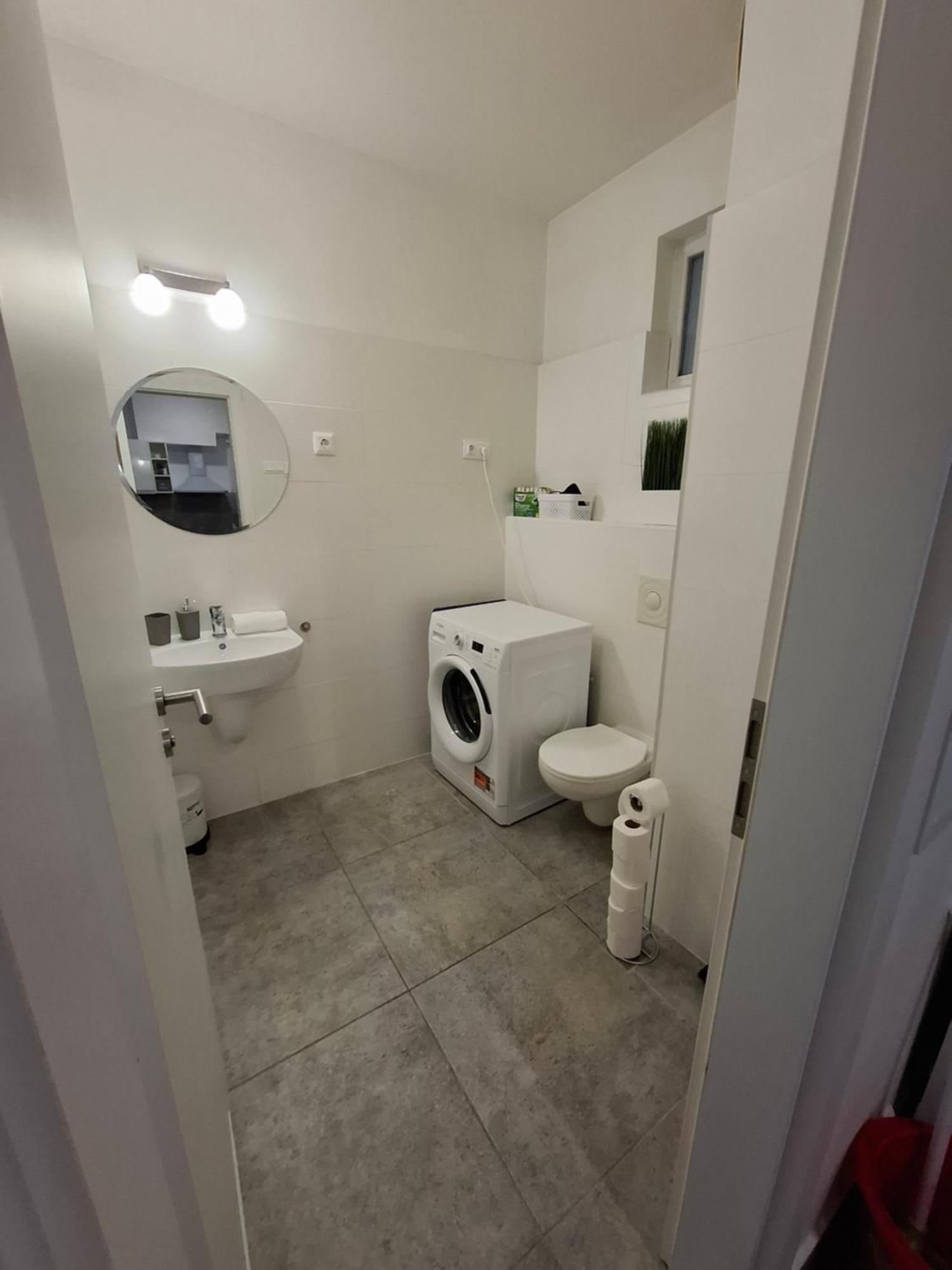 Hi Downtown Apartment A12 — Fotók 3